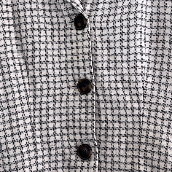 Loft | Vintage Ann Taylor plaid button front vest size 2P - Picture 3 of 9